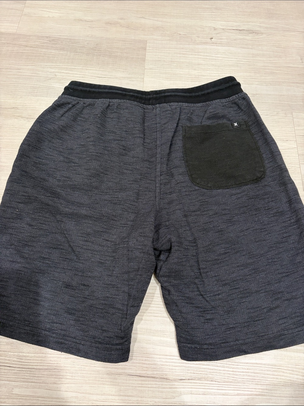 Men's Gray Knit Drawstring Shorts - Picture 3 of 3